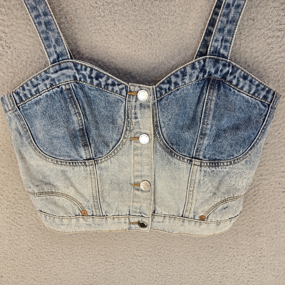 Blank Nyc Call Back Denim Bustier Snap Top Light-Medium Wash Adj Button Strap - Picture 4 of 11
